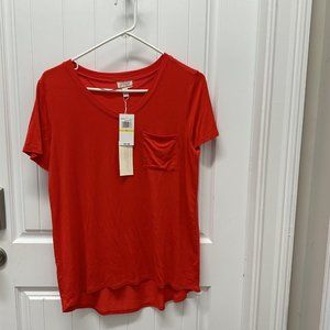 Greige Brand Pocket T Shirt Womens V Neck Fiery Red NEW $49